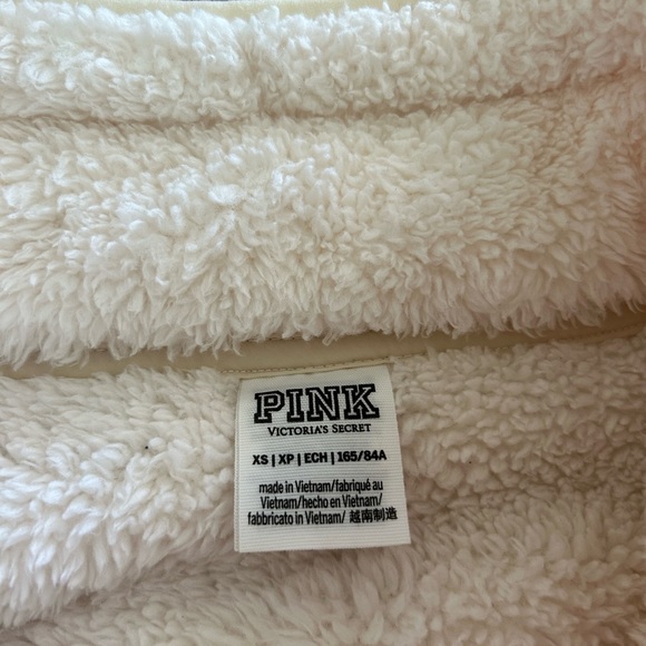 Victoria Secret Fleece Sweater - Picture 3 of 5